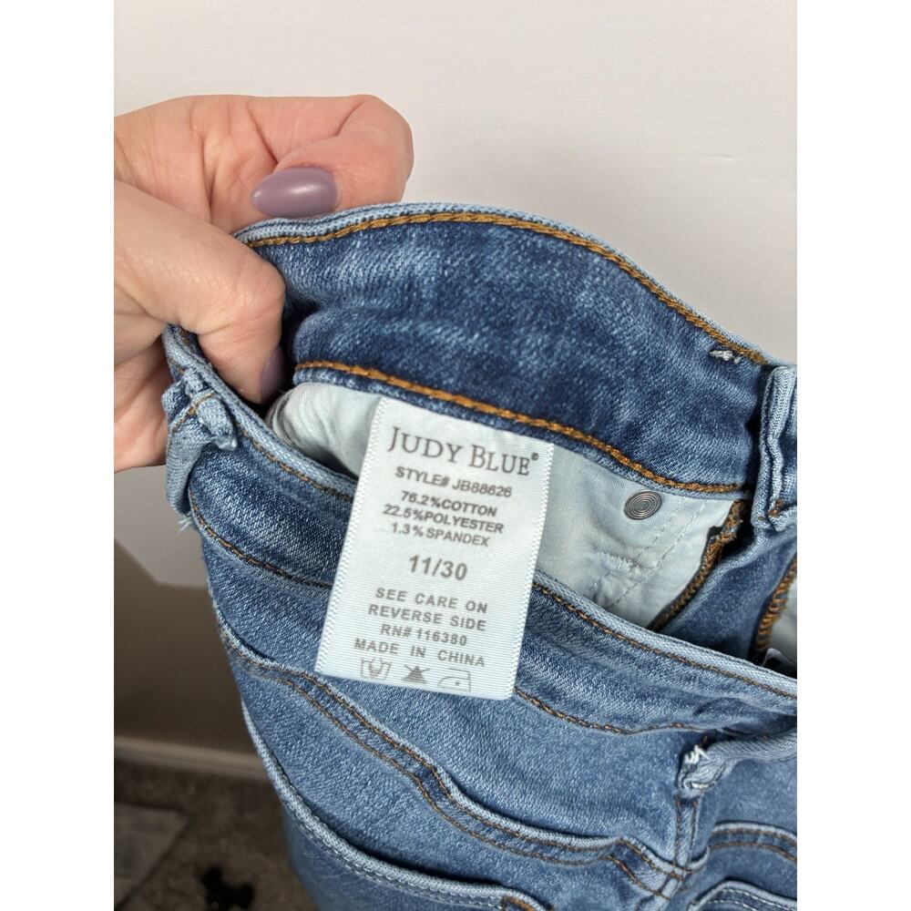 Judy Blue Womens 11 30 Short Slim Boot Cut Jeans High Rise Raw Hem Medium Wash - Picture 8 of 10